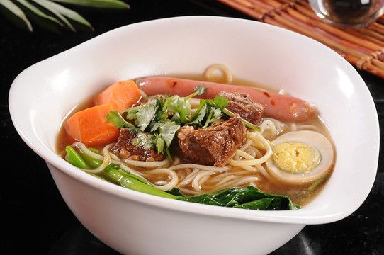 红烧牛肉面