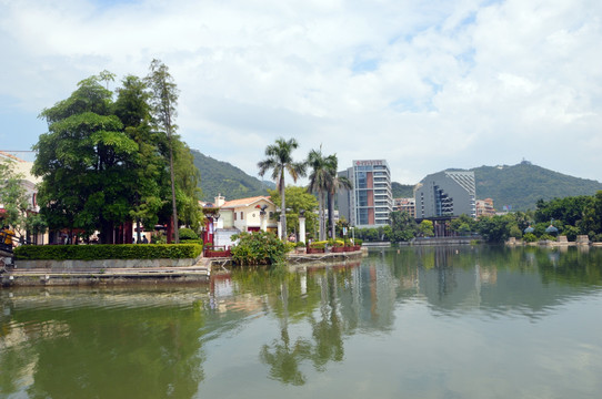 别墅 湖边 湖景 建筑物