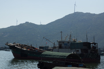 海港渔船景观