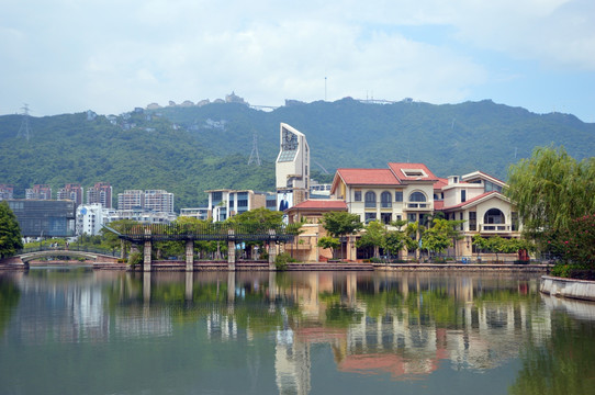 高档小区 高档别墅 别墅 湖景