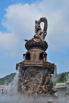 圣水观音菩萨铜像