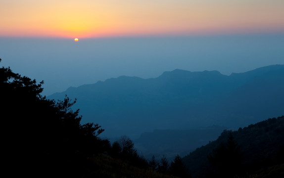 高山