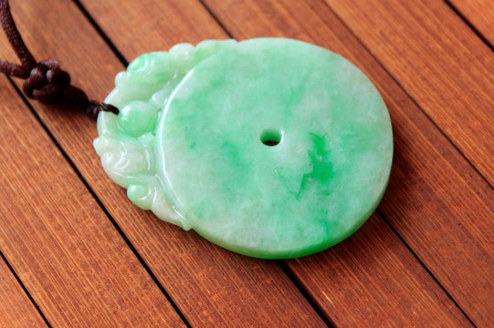 翡翠玉佩