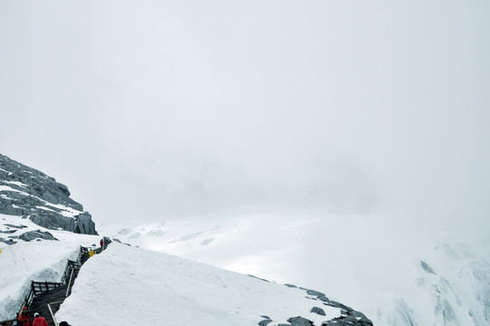 雪山
