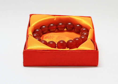 红玛瑙手链礼盒