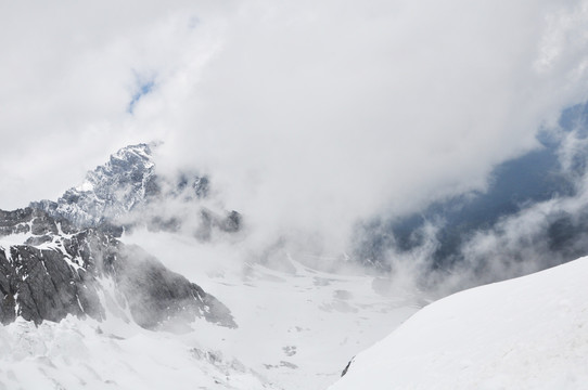 雪山