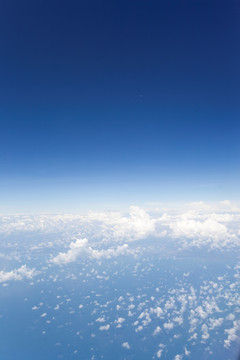 航拍 飞机 机翼 海口 蓝天
