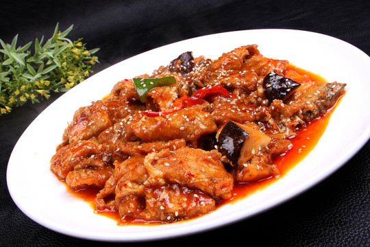 蒜仔烧鱼腩