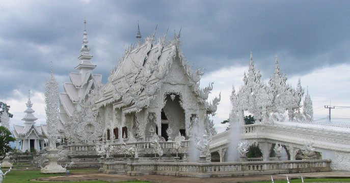 东南亚的佛教天堂建筑