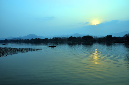 西湖