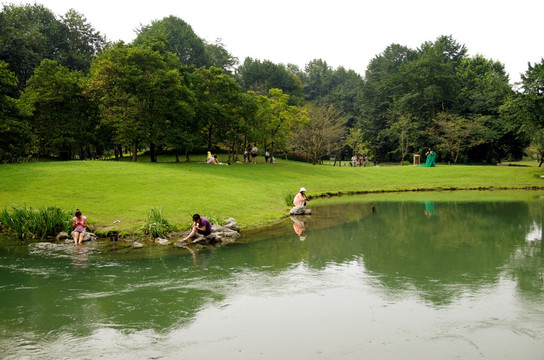 杭州太子湾公园 戏水