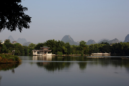 桂林榕湖