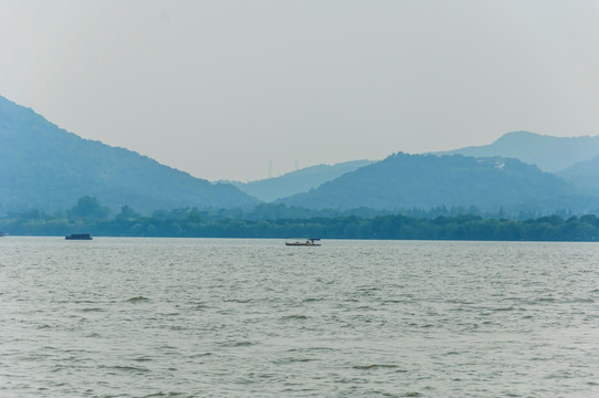 湖景