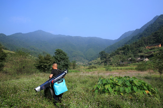 田园 青山 自然 村庄 风光