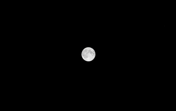 月亮 十五的月亮