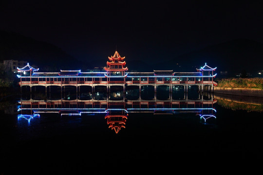 夜景 霓虹灯 节日 廊桥 灯火