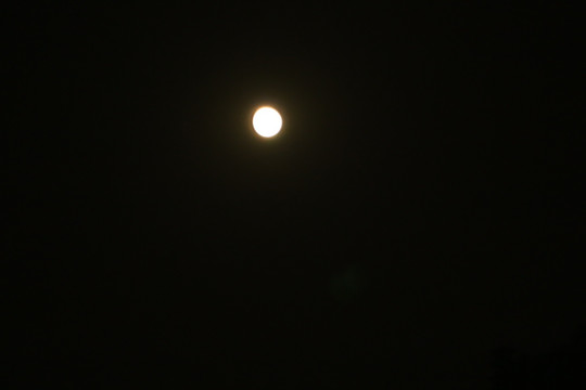 月光 月亮 黑色光点