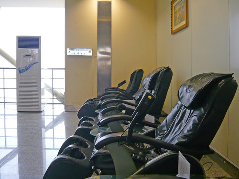天津滨海国际机场按摩椅