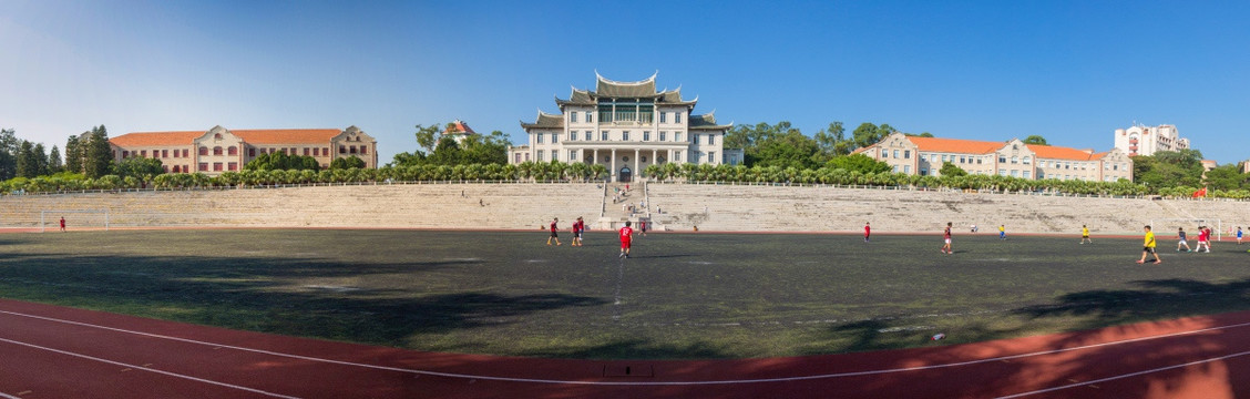 厦门大学操场高清全景图