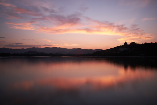 颐和园夜景jpg