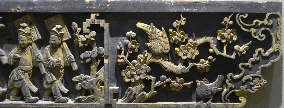 金漆木雕状元及第人物纹楣板