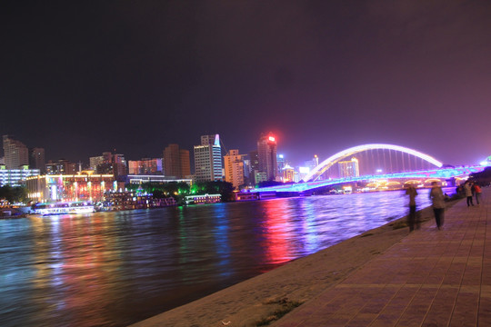 兰州黄河滨河路夜景