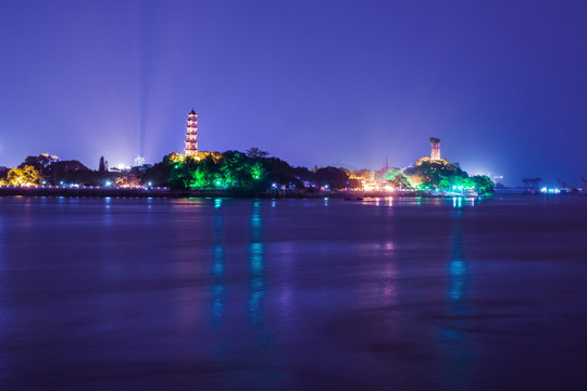 江心屿夜景