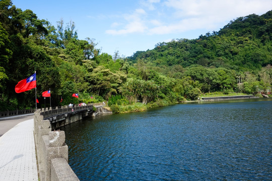 慈湖陵寝风光