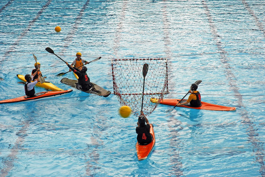 皮划艇水球比赛