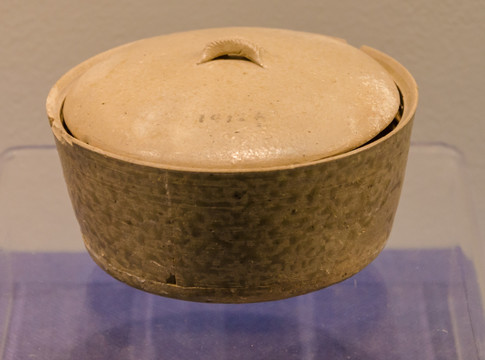 青釉原始瓷盖盅 春秋时期