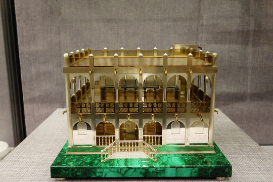 卡塔尔镀金银传统建筑模型
