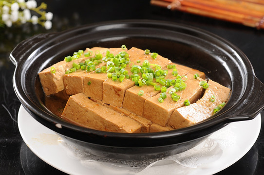 砂锅豆腐