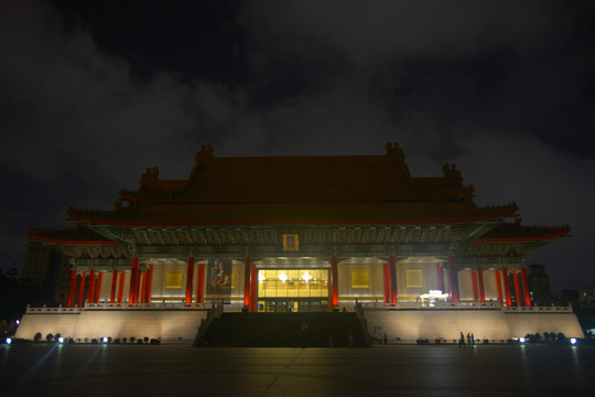 台北国家音乐厅夜景