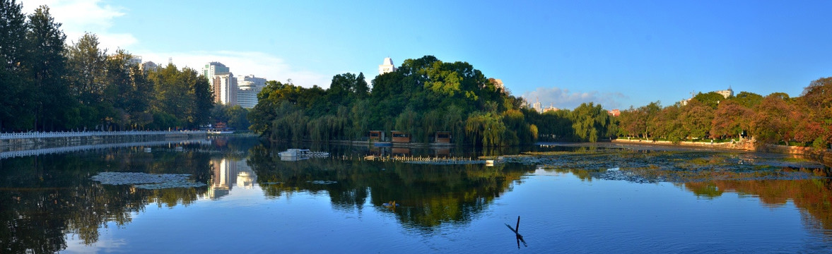 昆明翠湖全景图