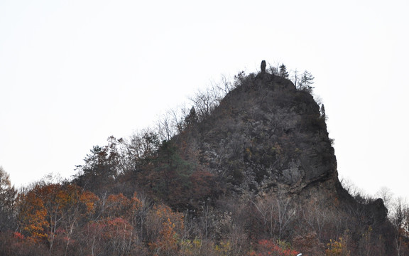 水墨 风格 大山 黑白 水彩