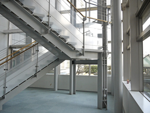 玻璃钢架建筑 楼梯