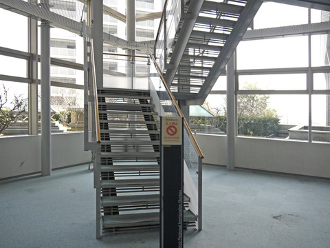 玻璃钢架建筑 楼梯