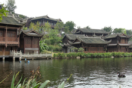 庭院 湖泊