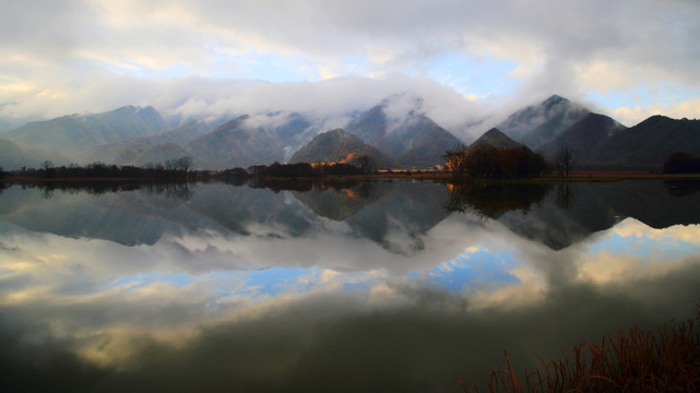 神龙架大九湖 山水景区 金秋