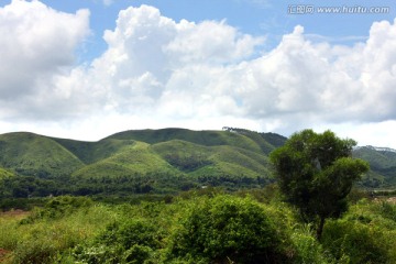 自然峻岭