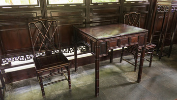 古典建筑室内桌椅