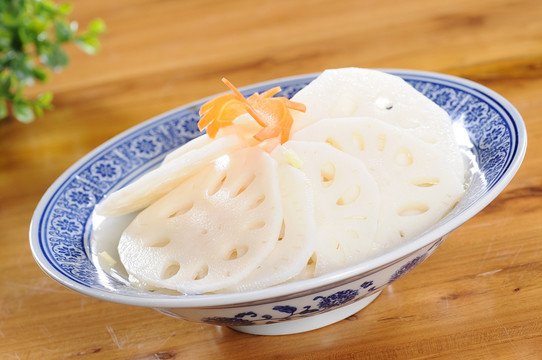 姜汁莲菜