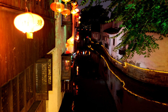 苏州山东塘街夜景