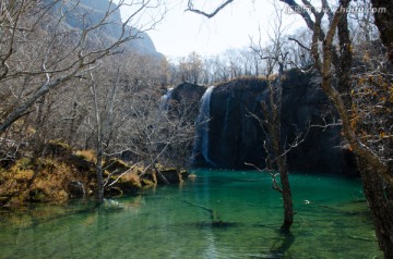 绿源潭 瀑布 湖泊 长白山