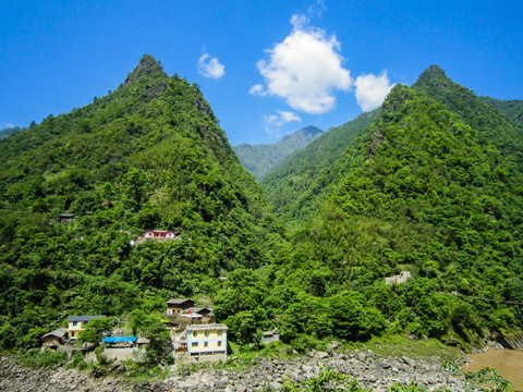 怒江高黎贡山 傈僳人家