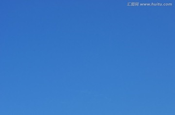 纯蓝色天空背景素材