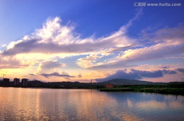 夕阳 蓝天