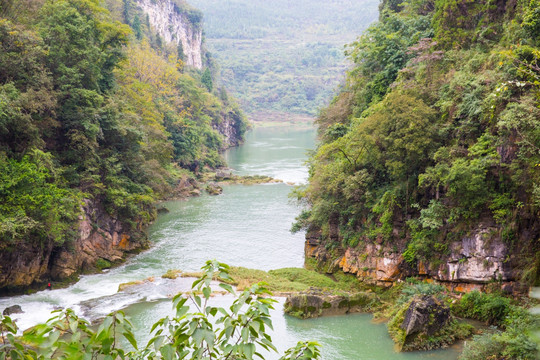 山谷溪流 黄果树溪流