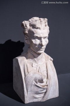 艾马尔神父塑像 罗丹雕塑