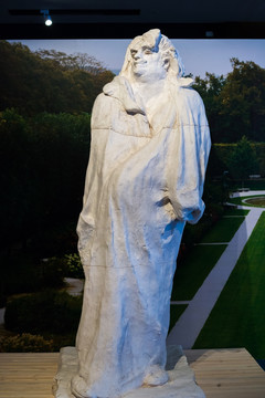 罗丹雕塑 巴尔扎克纪念像